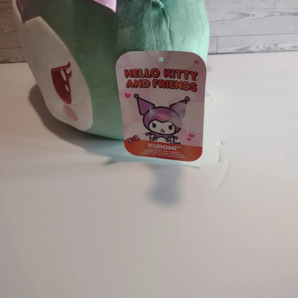 Hello Kitty and Friends Official Kuromi Heart Pail Accessory